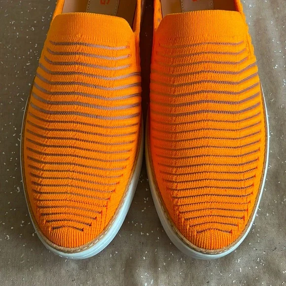 Brand New UGG Sammy Breeze Slip-On Bright Neon Orange Sneakers - Picture 7 of 16